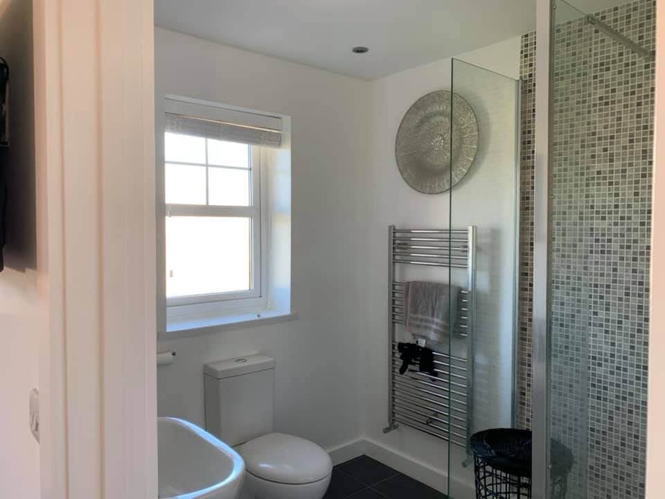 painted bathroom walls redecoration cardiff primrose decor